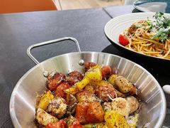 -théATRE茶聚场·餐厅(环球金融中心店)