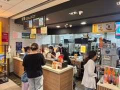 -麦当劳(上海虹桥站30B检票口楼上)