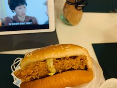 -麦当劳(保利若比邻店)