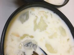 -志龙皇冠吃货椰子铺