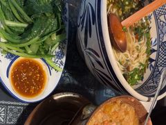 -蜗牛小馆醉乡民谣云南菜(惠新西里店)