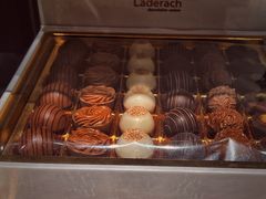 -Laderach 莱德拉(上海环贸iapm店)