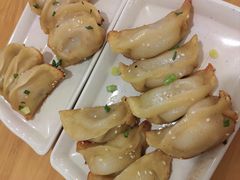 -小姜锅贴(凤凰街店)