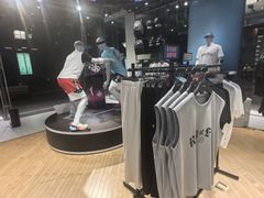 -李宁(大宁国际旗舰店)
