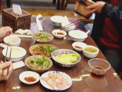 -谢老五跷脚牛肉·非遗传承店