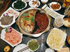 -仁虎老火锅(黄泥磅店)