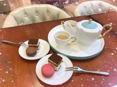 -燕庭·纯燕窝·甜品下午茶(南京西路店)