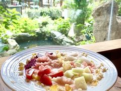 -谷咖啡·鲜花绿植花园餐厅