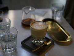 -UNI UNI(环亚凯瑟琳店)