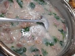 -标记美食新鲜猪杂(兴南大道店)