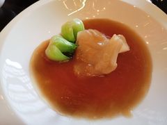 鲍汁扣陈年花胶-北京四季酒店·采逸轩