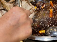 -肖肖酸萝卜鱼火锅(总店)