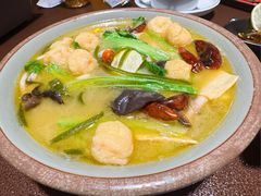 -曼听小寨海鲜烧烤·大连辣炒大王(盖州街店)