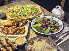 -Common Table · Brunch & Coffee