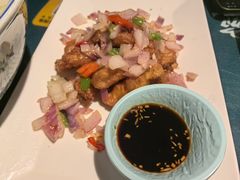 -南京金牛湖巨碗鱼头
