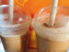 -喜茶(广州三元里卜蜂莲花店)