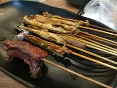 -陈员外正宗夹江烧烤(广福路店)