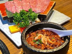 -炼火烤肉店