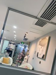 -维秘形体医美 M·VVON医生集团