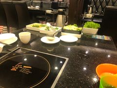 自助取餐区-一哥澳门豆捞 · 十七年经典澳门火锅(四季天地店)