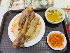 -胖胖君的新疆抓饭(普陀店)