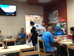 -南城香·饭香串香馄饨香(赵公口店)