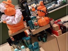 零售区-星巴克臻选(广州太古汇店)
