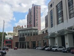 -沪东工人文化宫-停车场