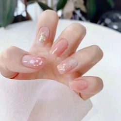 -悦指间美甲美睫