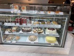 面包甜点陈列柜-Peet's Coffee皮爷咖啡(上海长风大悦城店)