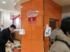 -闫家驴肉老店(华电一校店)
