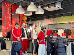 -百联奥特莱斯广场(南京店)