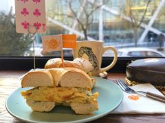 -Catch Bagel(芳草地店)