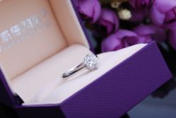 DSC_2024-威德钻石-克拉钻大本营(南京东路店)