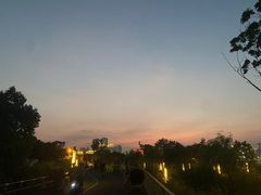 -Riverside河畔少儿足球培训(前滩店)