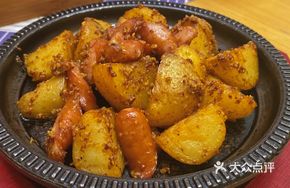 Stone Plate Potato Sausage