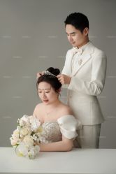 -雪中彩影婚纱摄影·微光艺术中心