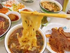 -伊穆祥牛肉面总店·清真