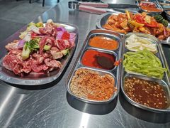 -马路牙子烧烤音乐酒馆(望京店)