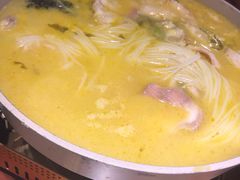 酸菜鱼-川人百味·水煮活鱼(赛罕万达店)