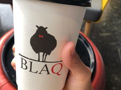 拿铁咖啡latte-BLAQ咖啡(骏豪店)