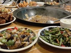 -山里屯铁锅炖·东北菜(康桥店)