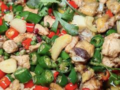 -李双猪·小龙虾·烧烤·羊肉煲(乐山店)