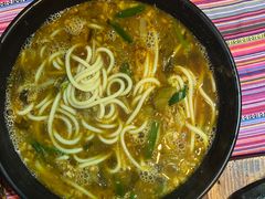 -香巴拉云南餐厅(华莱坞店)