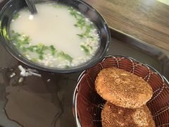 -万红路羊汤烧饼店(将台路店)