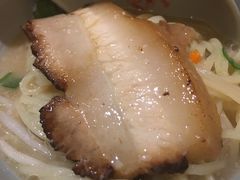 -Lia Cafe Bar Restaurant松山咖啡屋