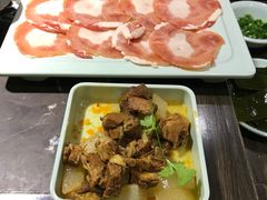 -红九格老火锅(三峡广场店)