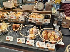 -B.O.M波姆烘焙(凤凰街店)