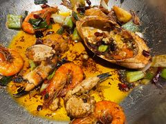 -七欣天香辣蟹火锅(上海银亿滨江店)