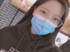 -鲸渝眼镜·浅目视光(春熙路店)